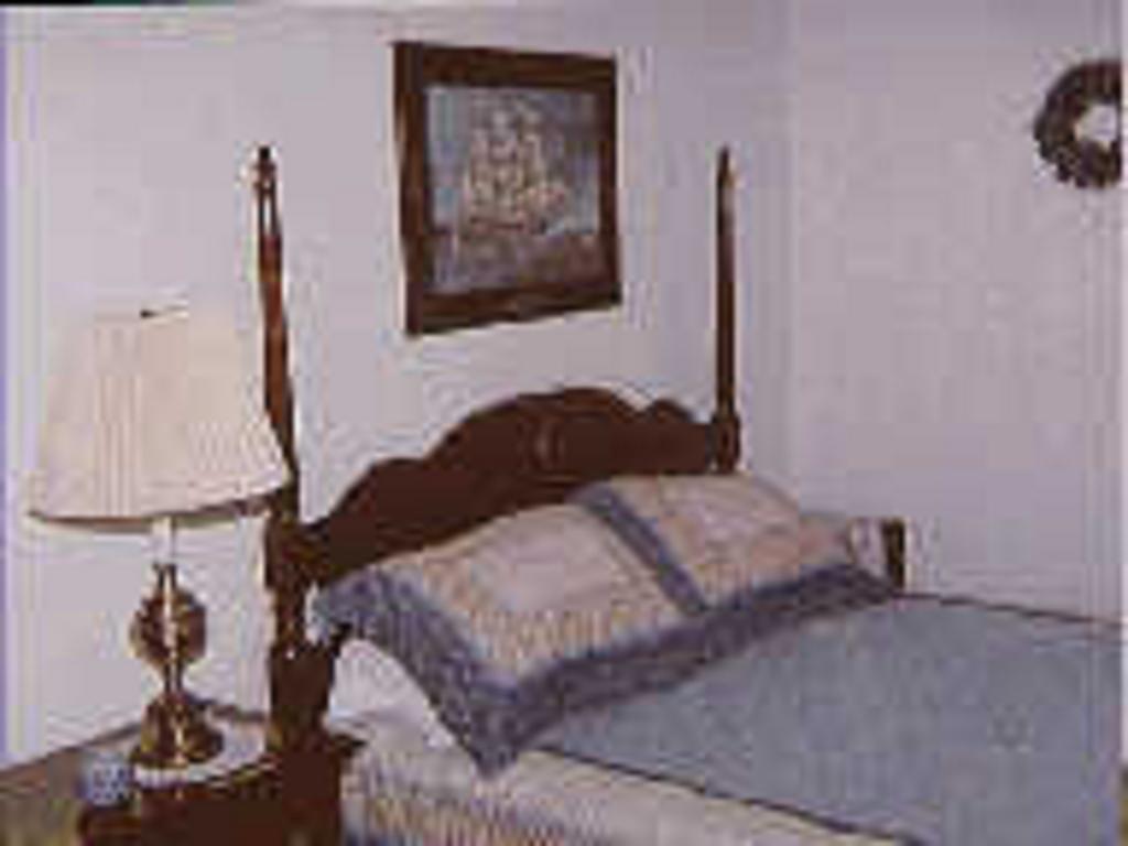 Chesapeake Inn Of Lenox Ruang foto